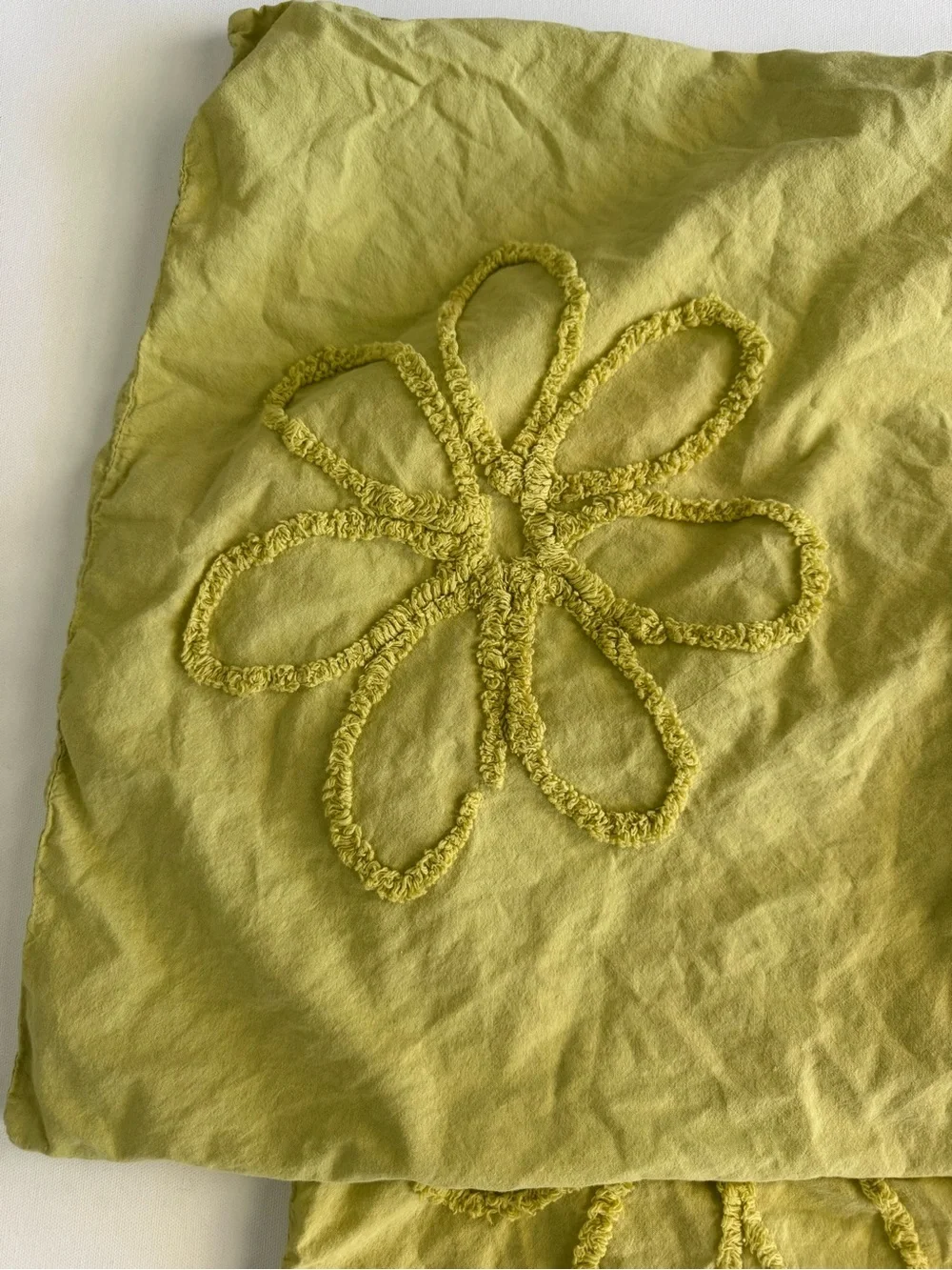 UO Olive Daisy Tufted Core Sham Set